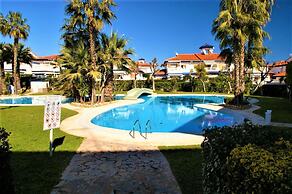 043 Holiday Bliss / AC - Wifi