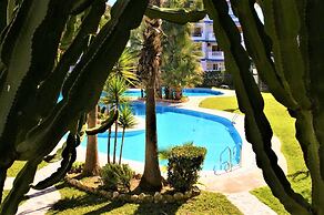 043 Holiday Bliss / AC - Wifi