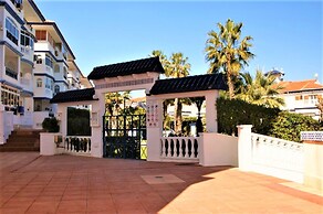 043 Holiday Bliss / AC - Wifi