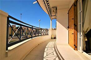 043 Holiday Bliss / AC - Wifi