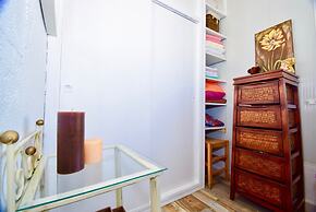 009 Love Home - AC / Wifi