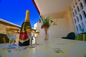 013 Blue Sea - Ac/wifi