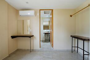 Hotel Ashly Loma Larga