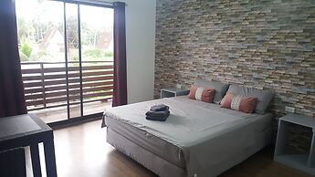 Mystic Divers Guesthouse