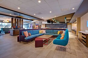 Tru by Hilton Alcoa Knoxville Airport