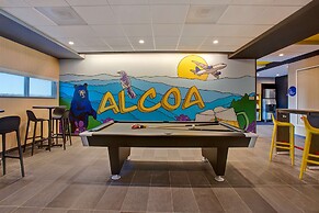 Tru by Hilton Alcoa Knoxville Airport