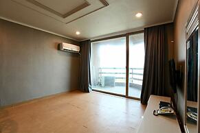 Benikea San & Bada Jumunjin Resort