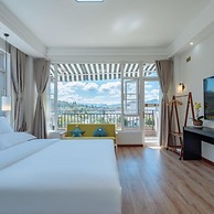 Floral Hotel · Mo Tan Lijiang