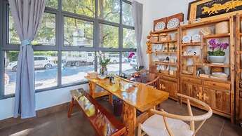 Floral Hotel · Mo Tan Lijiang