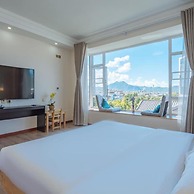 Floral Hotel · Mo Tan Lijiang