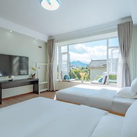 Floral Hotel · Mo Tan Lijiang