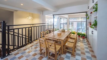 Floral Hotel · Mo Tan Lijiang