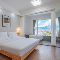 Floral Hotel · Mo Tan Lijiang