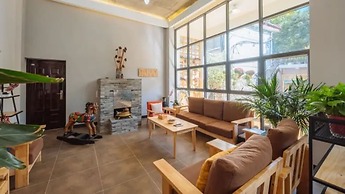 Floral Hotel · Mo Tan Lijiang