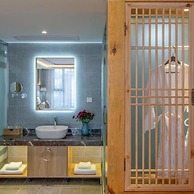 Floral Hotel · Nameiju Lijiang