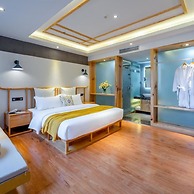 Floral Hotel · Nameiju Lijiang