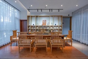 Floral Hotel · Nameiju Lijiang