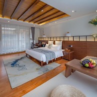 Floral Hotel · Nameiju Lijiang