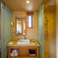 Floral Hotel · Nameiju Lijiang