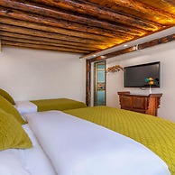 Floral Hotel · Fu Sheng Xiang Lijiang