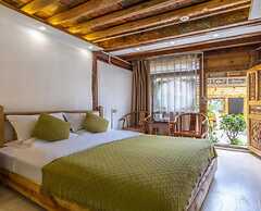 Floral Hotel · Fu Sheng Xiang Lijiang