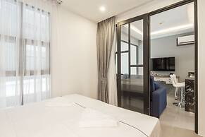 Palmyrah Surin Beach Residence