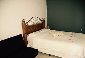 Anastasios Olive Garden Apartments