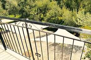 Anastasios Olive Garden Apartments