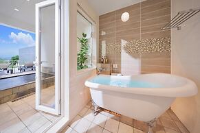 Crystal Villa SHIRAHAMA