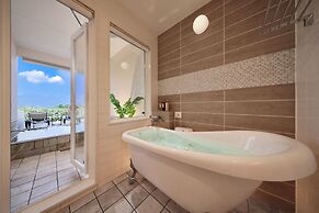 Crystal Villa SHIRAHAMA