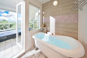 Crystal Villa SHIRAHAMA