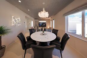 Crystal Villa SHIRAHAMA