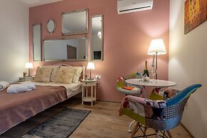 Old City Studios 2 - Adults only