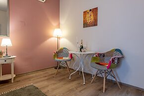 Old City Studios 2 - Adults only