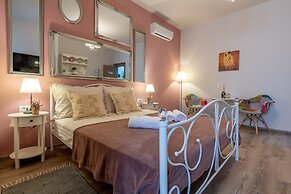 Old City Studios 2 - Adults only