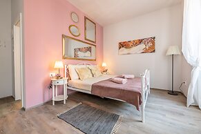 Old City Studios 2 - Adults only