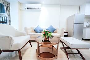 Prince Chen Su Apartment