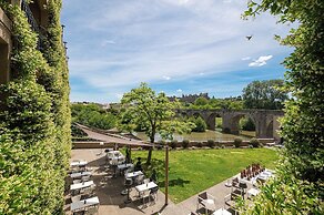 SOWELL COLLECTION Hôtel du Roi & SPA