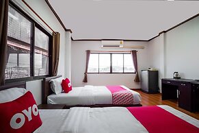 OYO 836 PK Residence