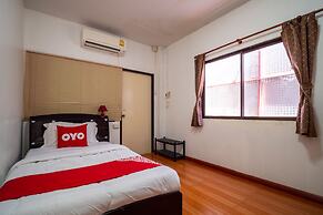 OYO 836 PK Residence