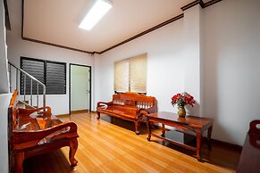 OYO 836 PK Residence