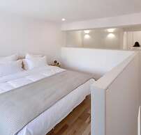BaseLIVING Wending Serviced Apartment
