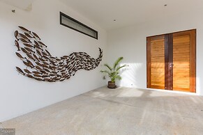 15 Bedroom Luxury Triple Sea View Villas