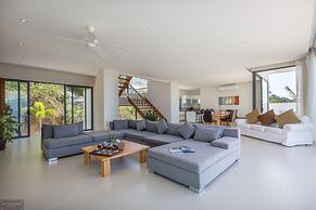 15 Bedroom Luxury Triple Sea View Villas