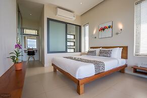 15 Bedroom Luxury Triple Sea View Villas