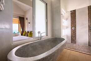 15 Bedroom Luxury Triple Sea View Villas