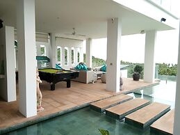 18 Bedroom Luxury Sea View Villas