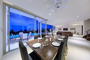 18 Bedroom Luxury Sea View Villas