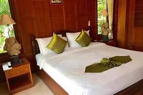 2 Bedoom Beach Front Villa Laem Noi SDV098-By Samui Dream Villas
