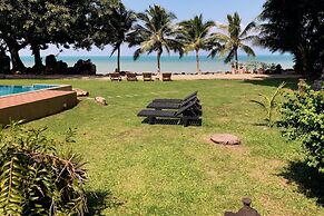 2 Bedoom Beach Front Villa Laem Noi SDV098-By Samui Dream Villas